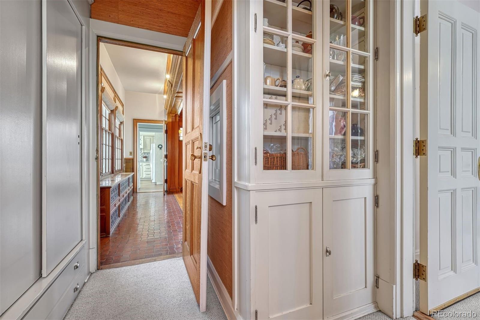 MLS Image #16 for 1415 n cascade avenue,colorado springs, Colorado