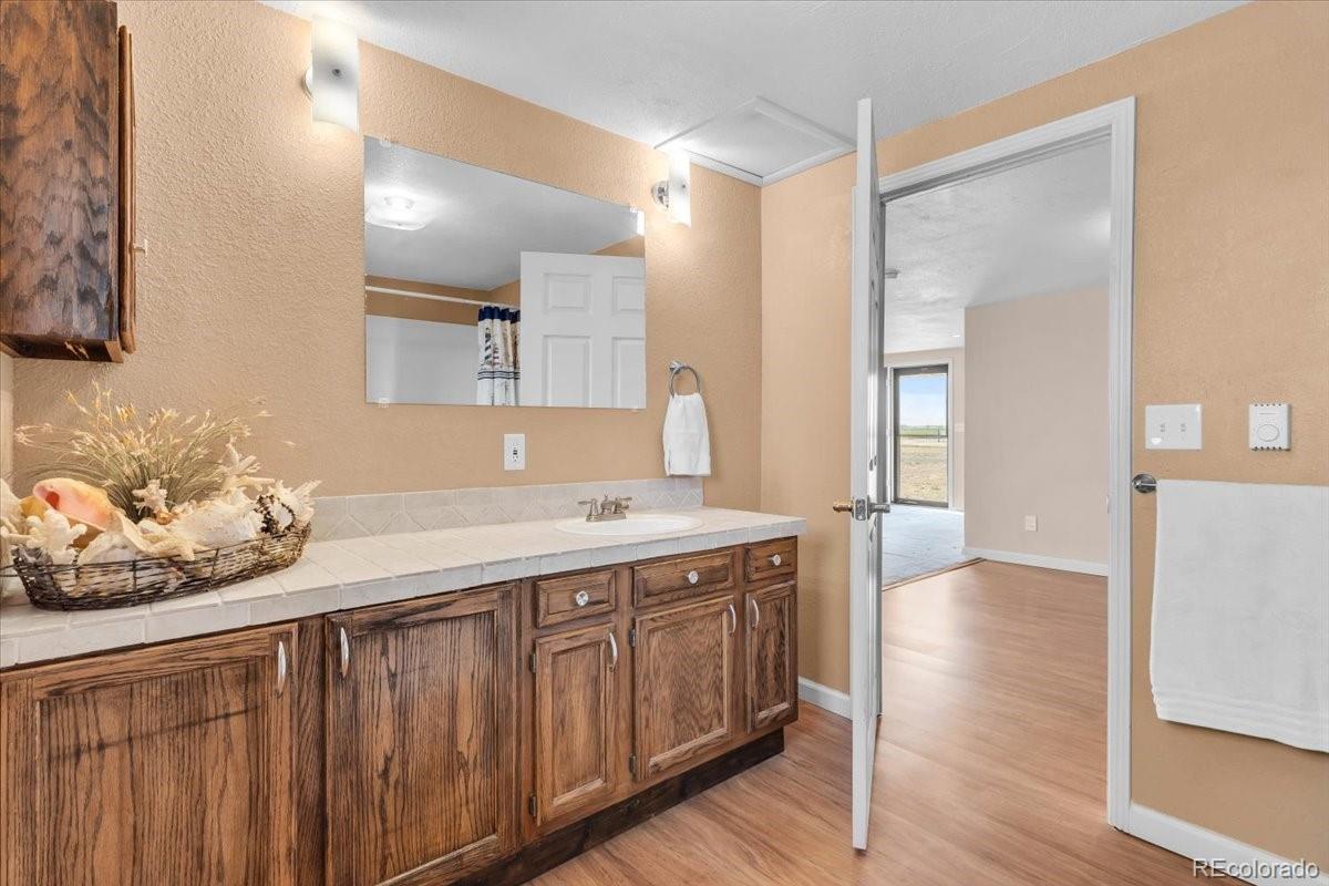 MLS Image #11 for 2891 s county road 157 ,strasburg, Colorado