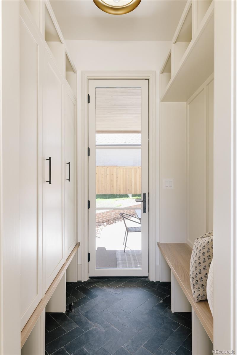 MLS Image #12 for 858 s saint paul street,denver, Colorado