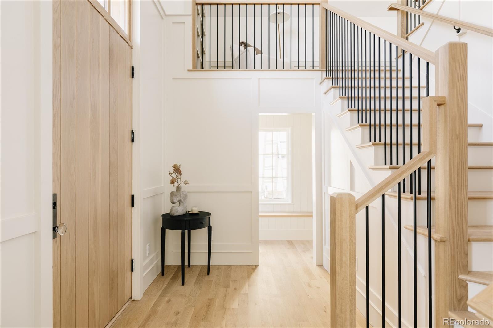 MLS Image #2 for 858 s saint paul street,denver, Colorado