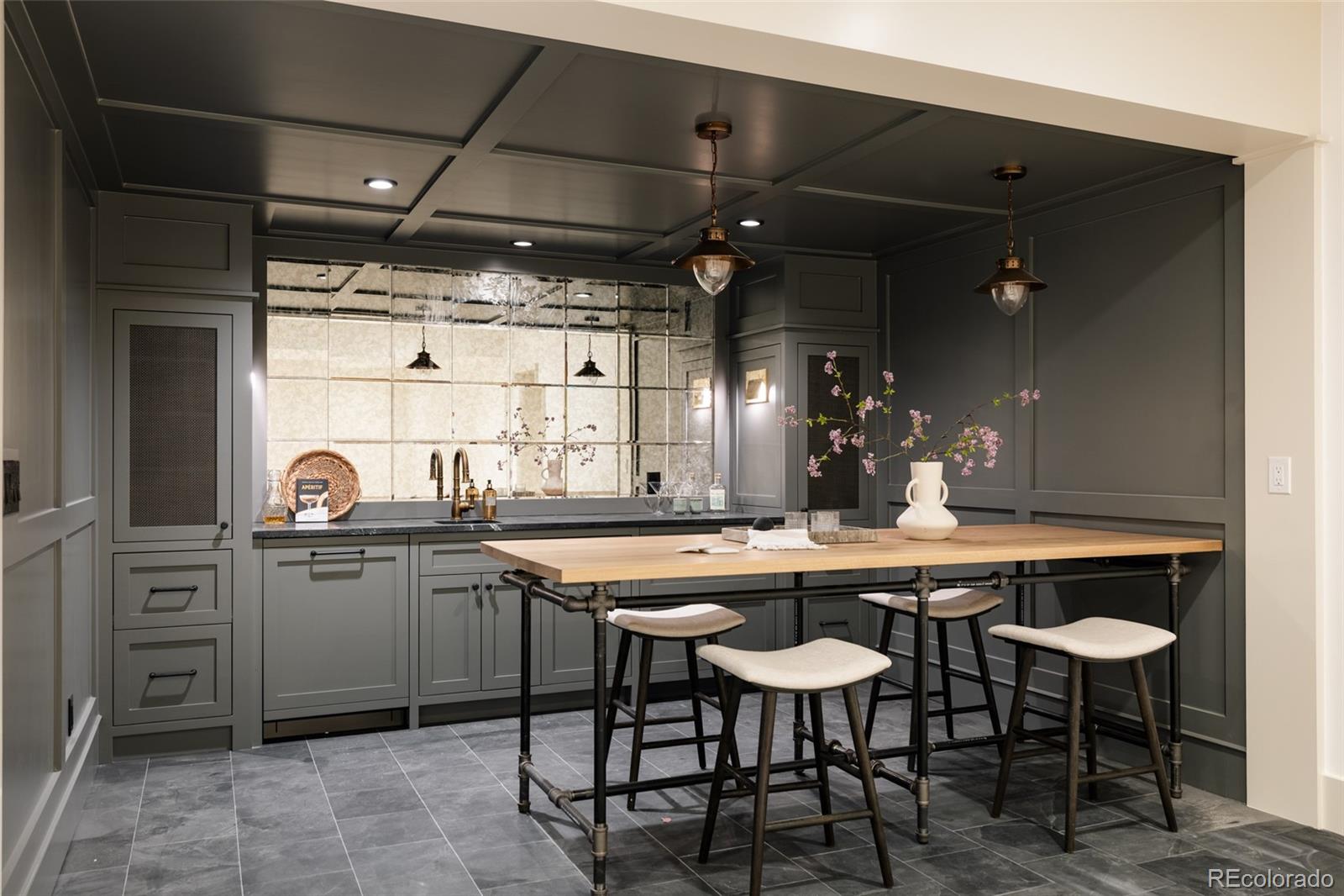 MLS Image #27 for 858 s saint paul street,denver, Colorado