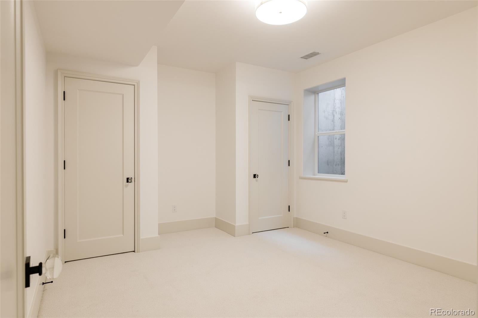 MLS Image #28 for 858 s saint paul street,denver, Colorado