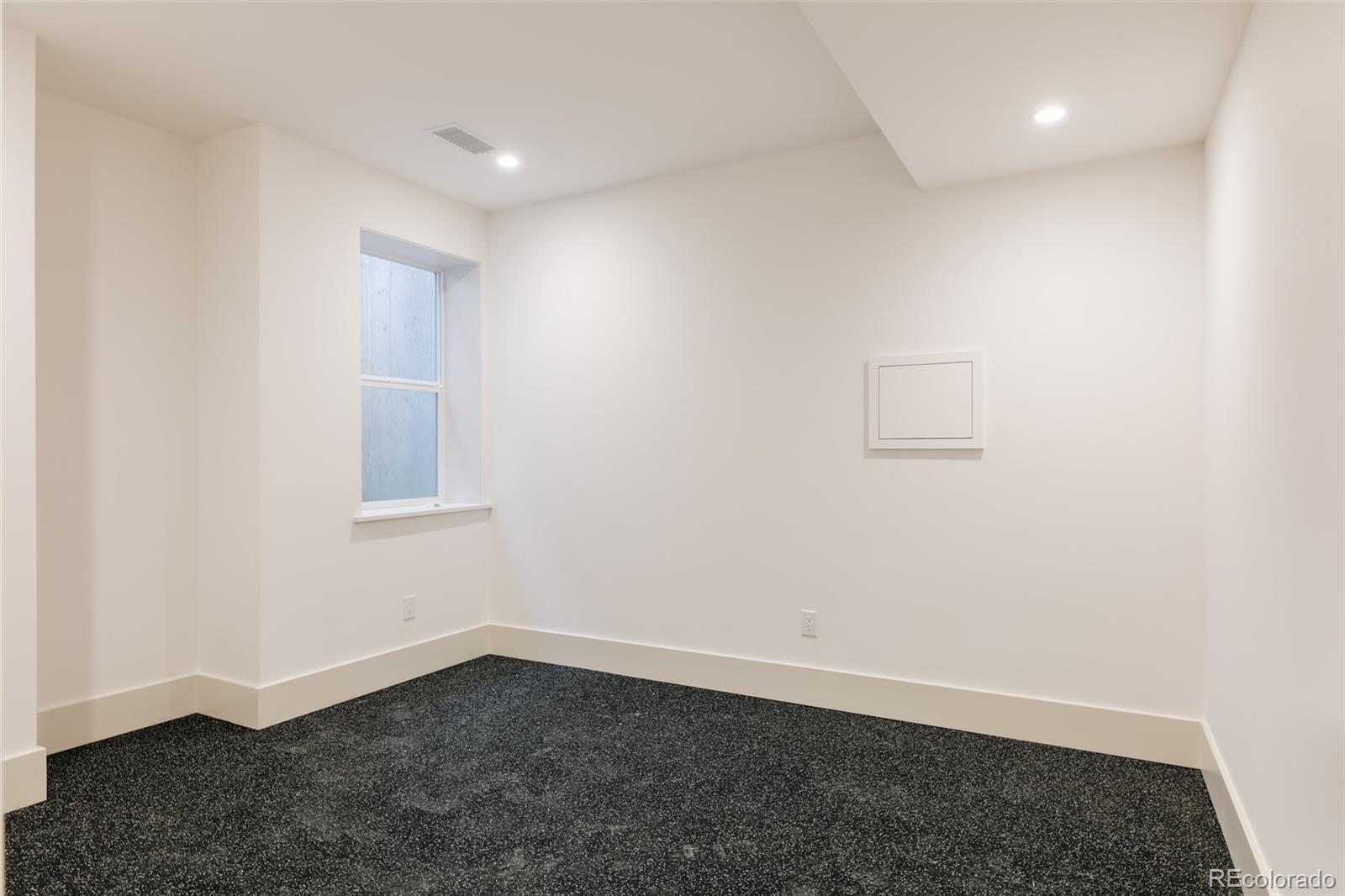 MLS Image #30 for 858 s saint paul street,denver, Colorado