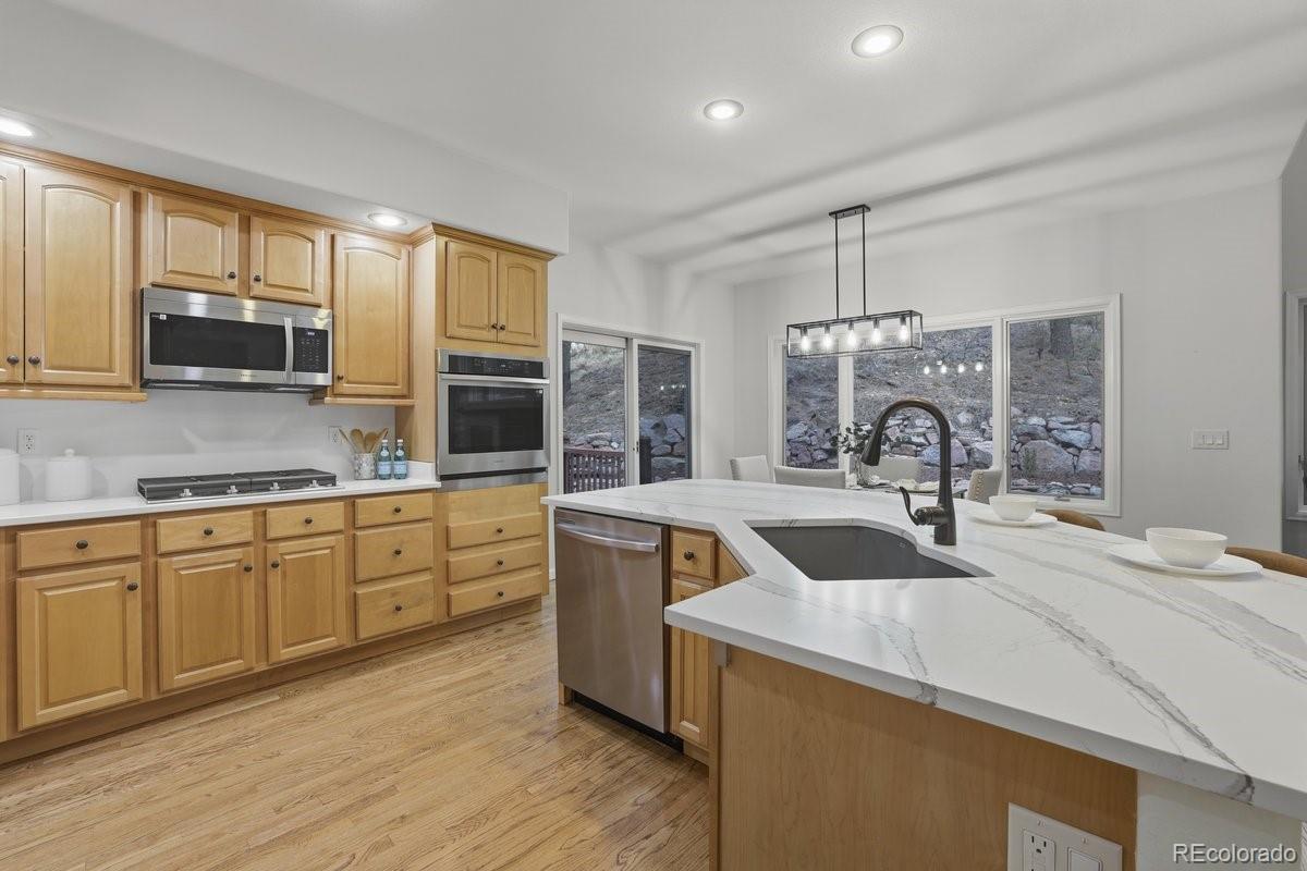 MLS Image #6 for 7530  winding oaks drive,colorado springs, Colorado