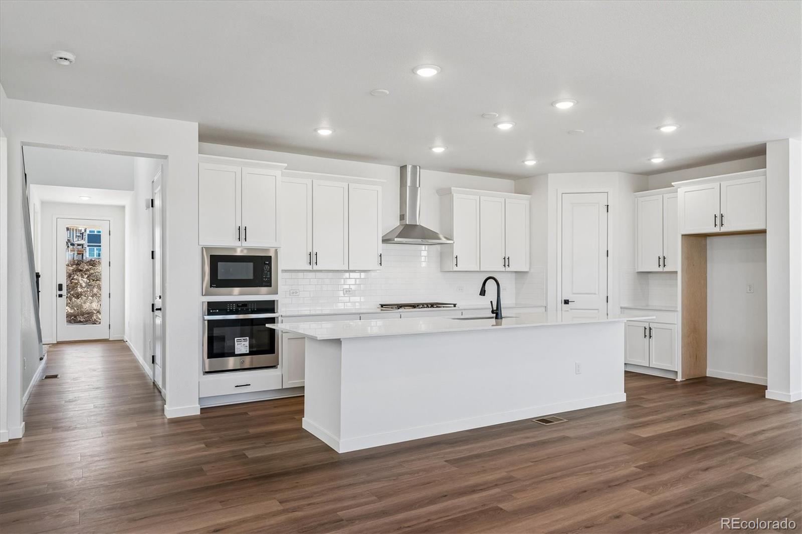 MLS Image #4 for 9156  hayden peak street,englewood, Colorado