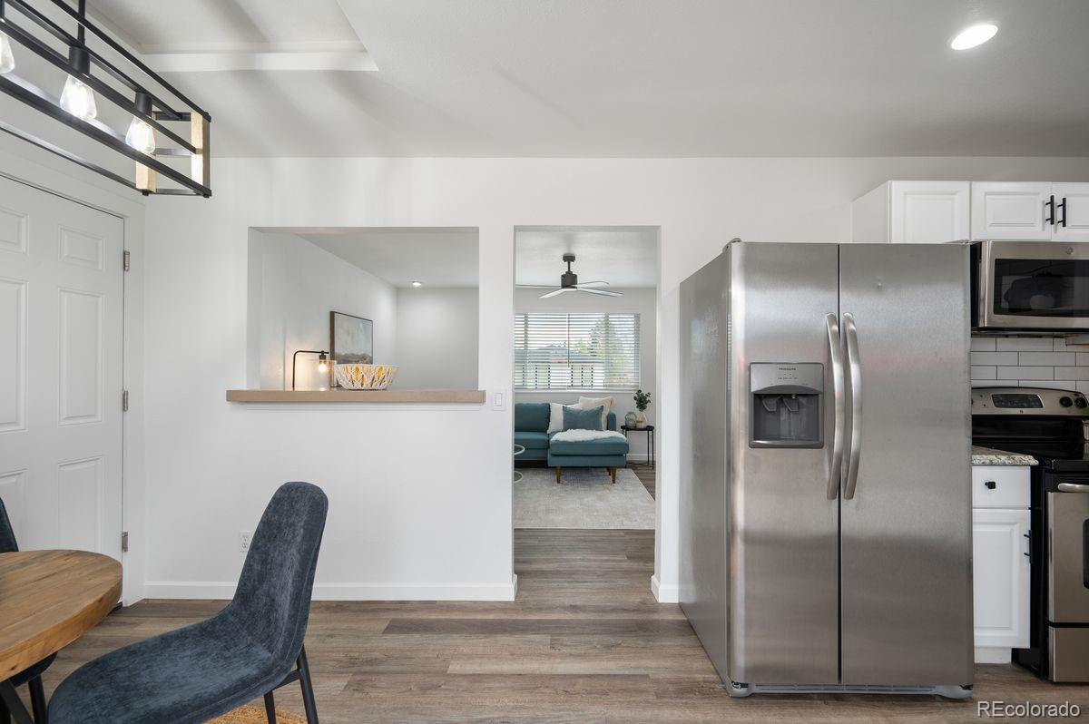 MLS Image #11 for 15014 e 54th avenue,denver, Colorado