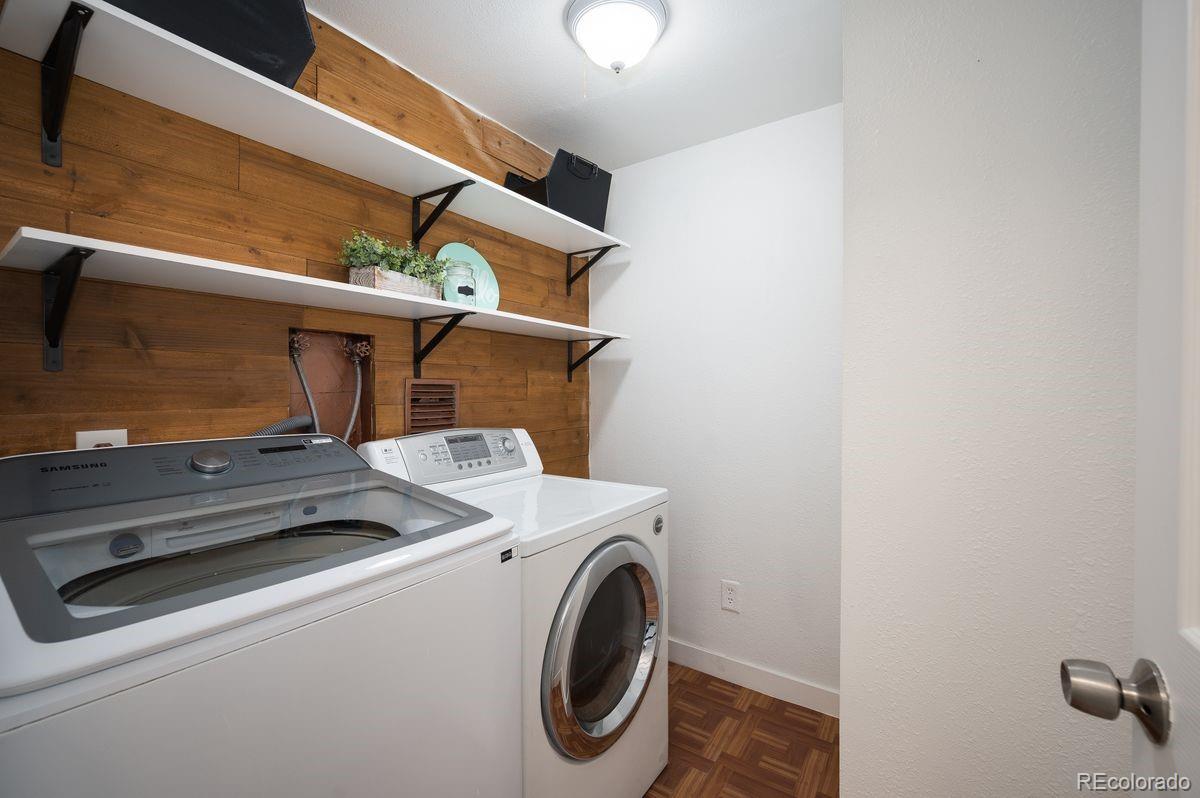 MLS Image #19 for 15014 e 54th avenue,denver, Colorado