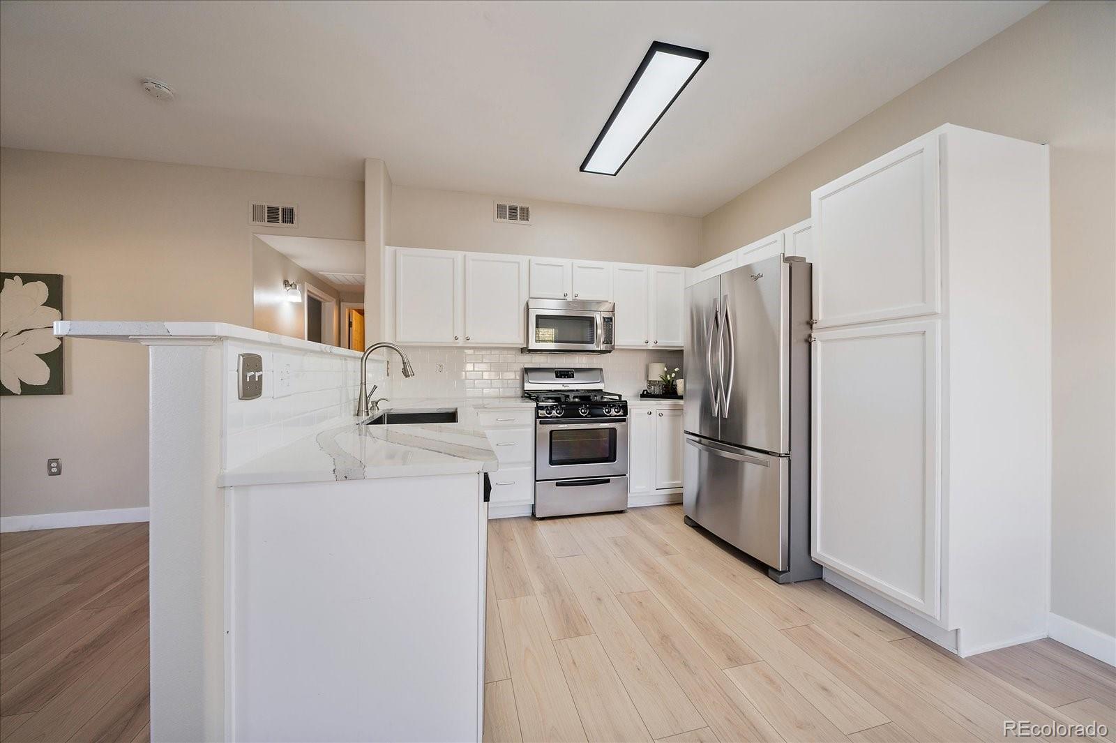 MLS Image #7 for 8655 w berry avenue,littleton, Colorado