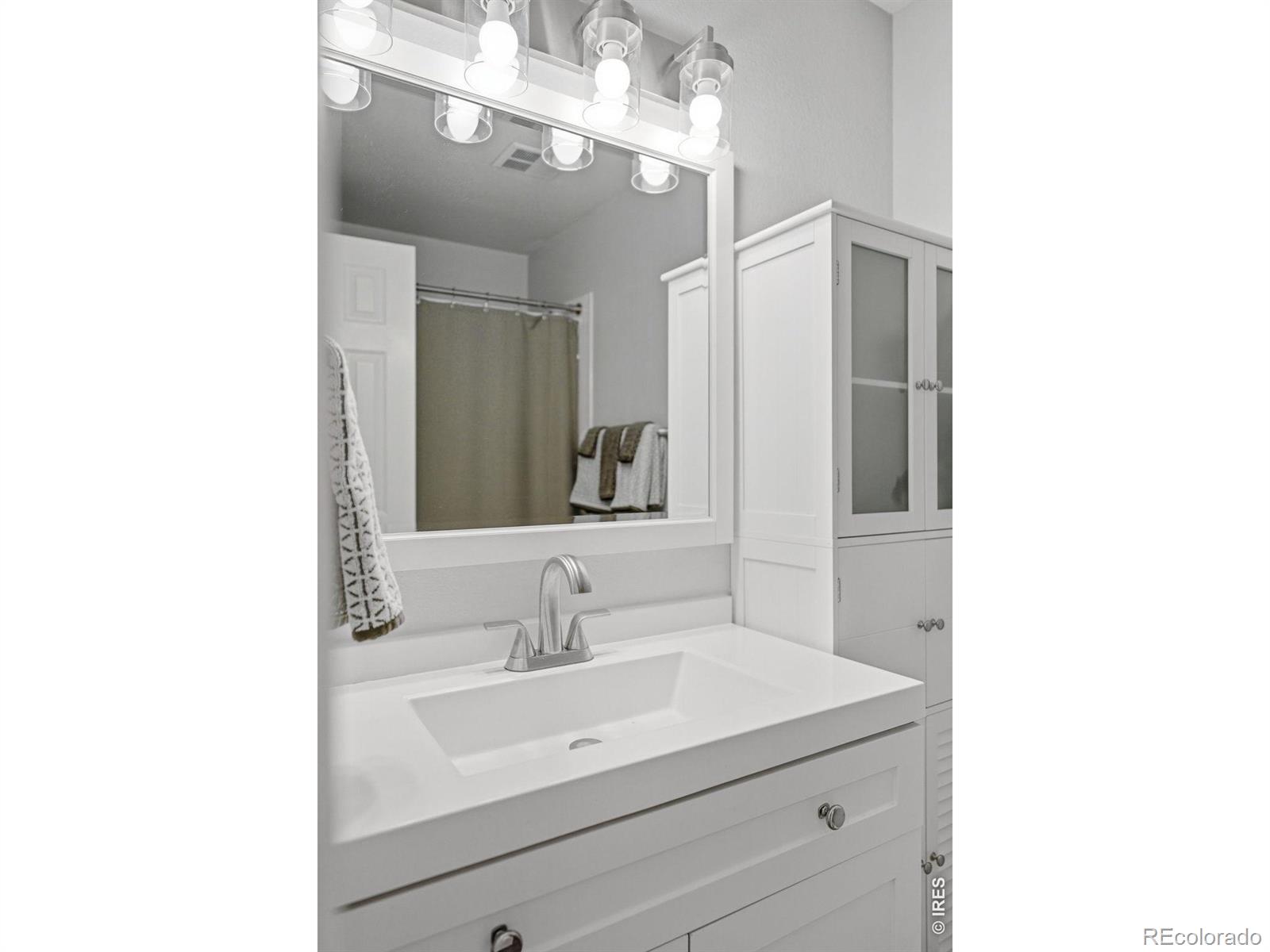 MLS Image #25 for 911  cleveland court,louisville, Colorado