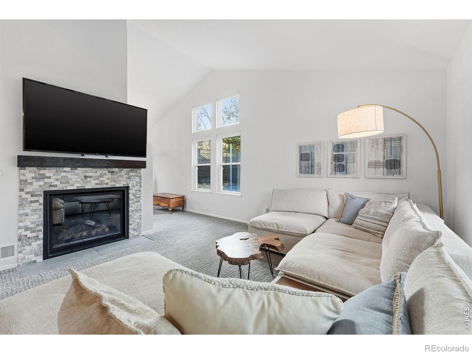 MLS Image #3 for 911  cleveland court,louisville, Colorado