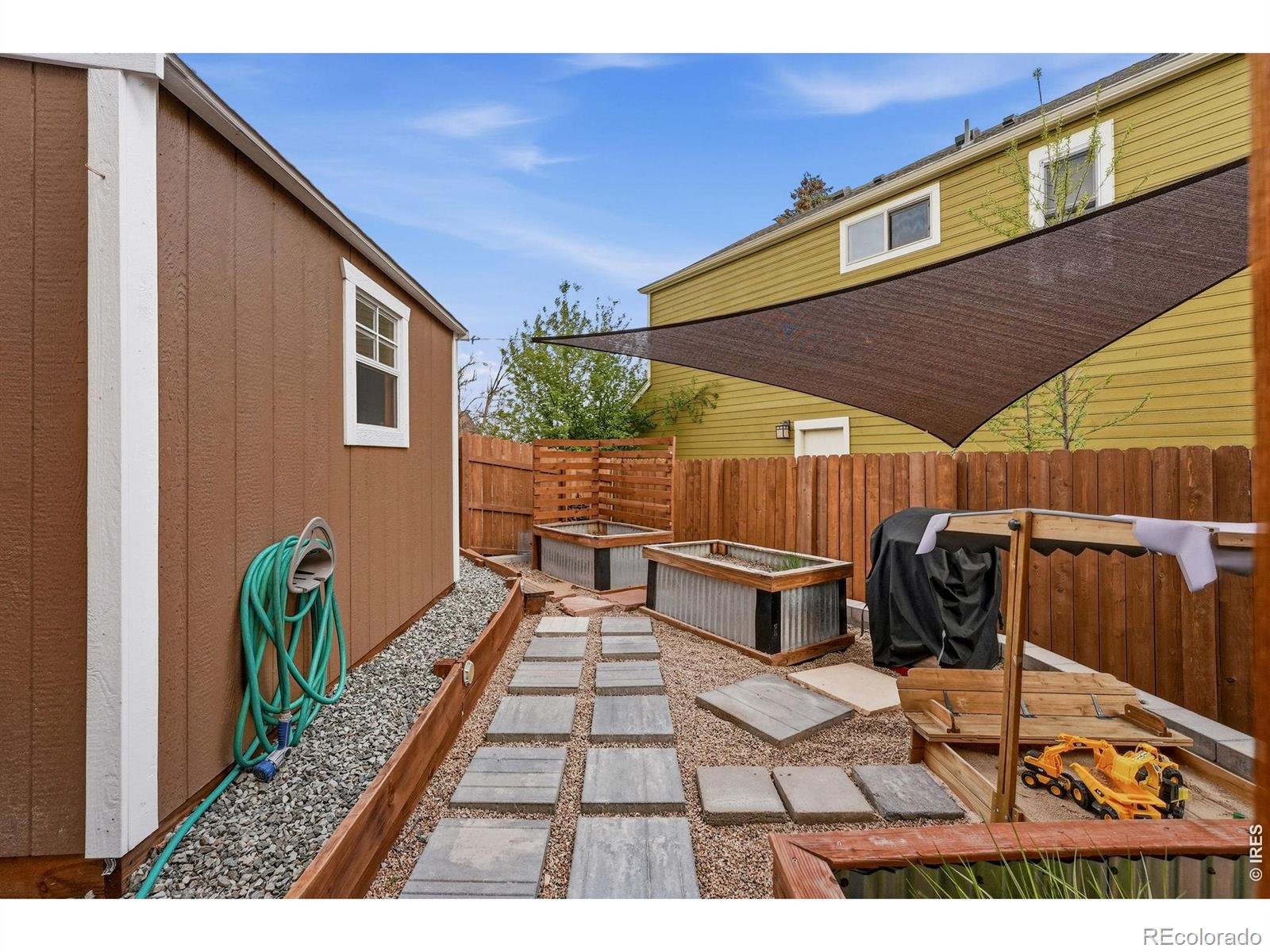 MLS Image #39 for 911  cleveland court,louisville, Colorado