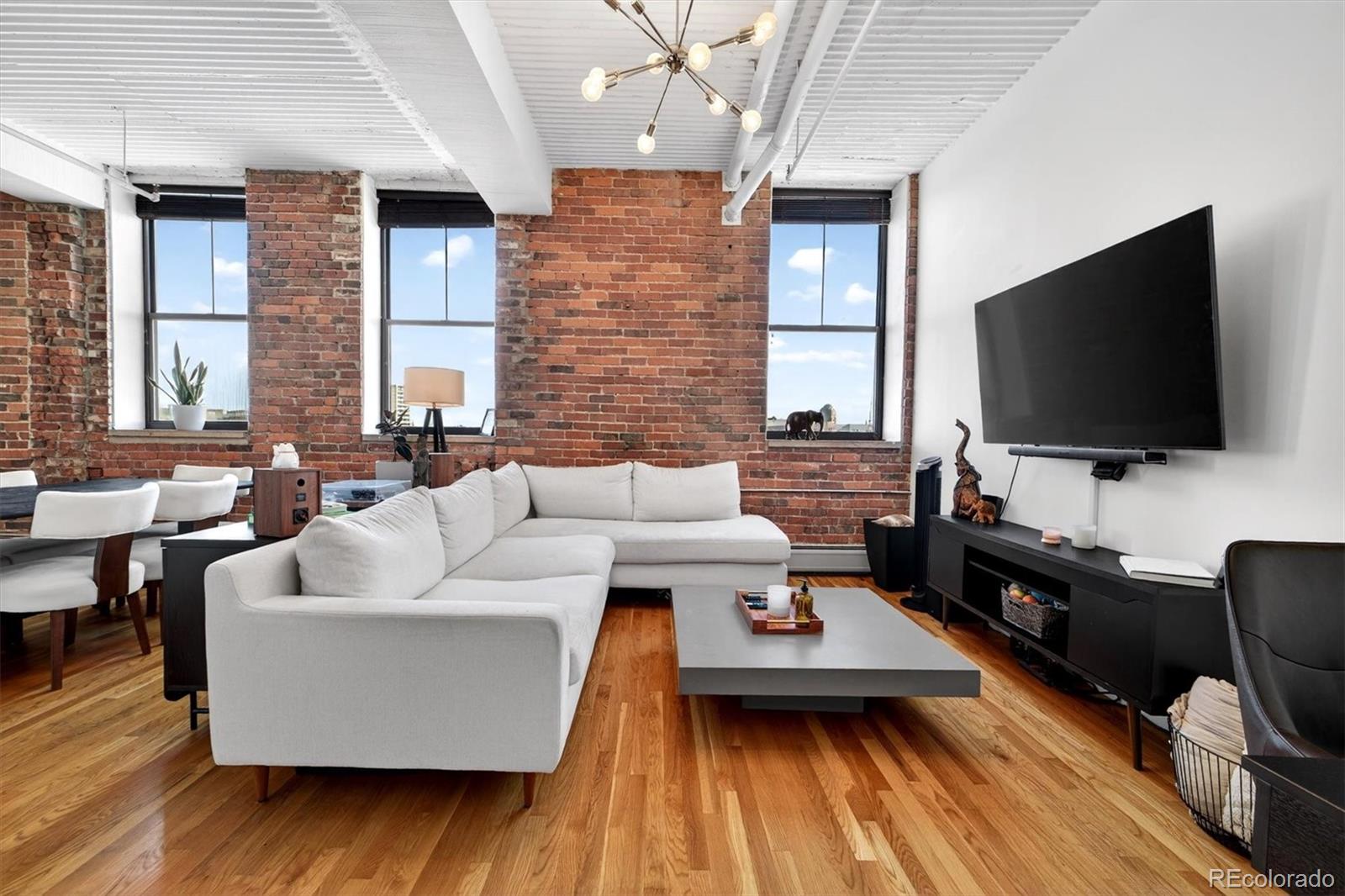 MLS Image #2 for 2261  blake street 4f,denver, Colorado