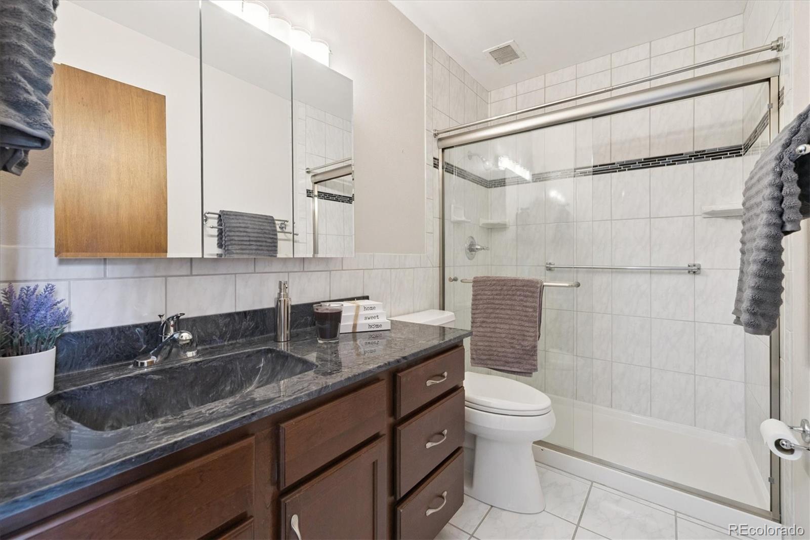 MLS Image #11 for 9155 e center avenue 2d,denver, Colorado
