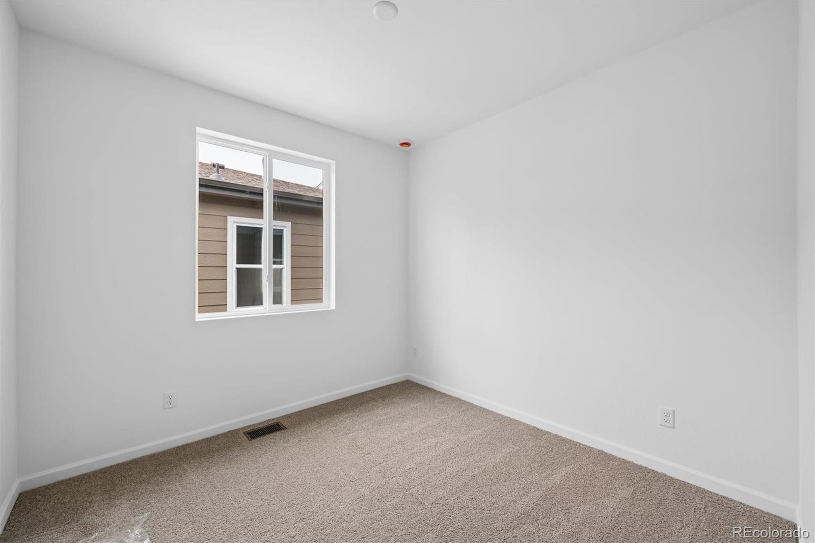MLS Image #14 for 24131 e 30th place,aurora, Colorado