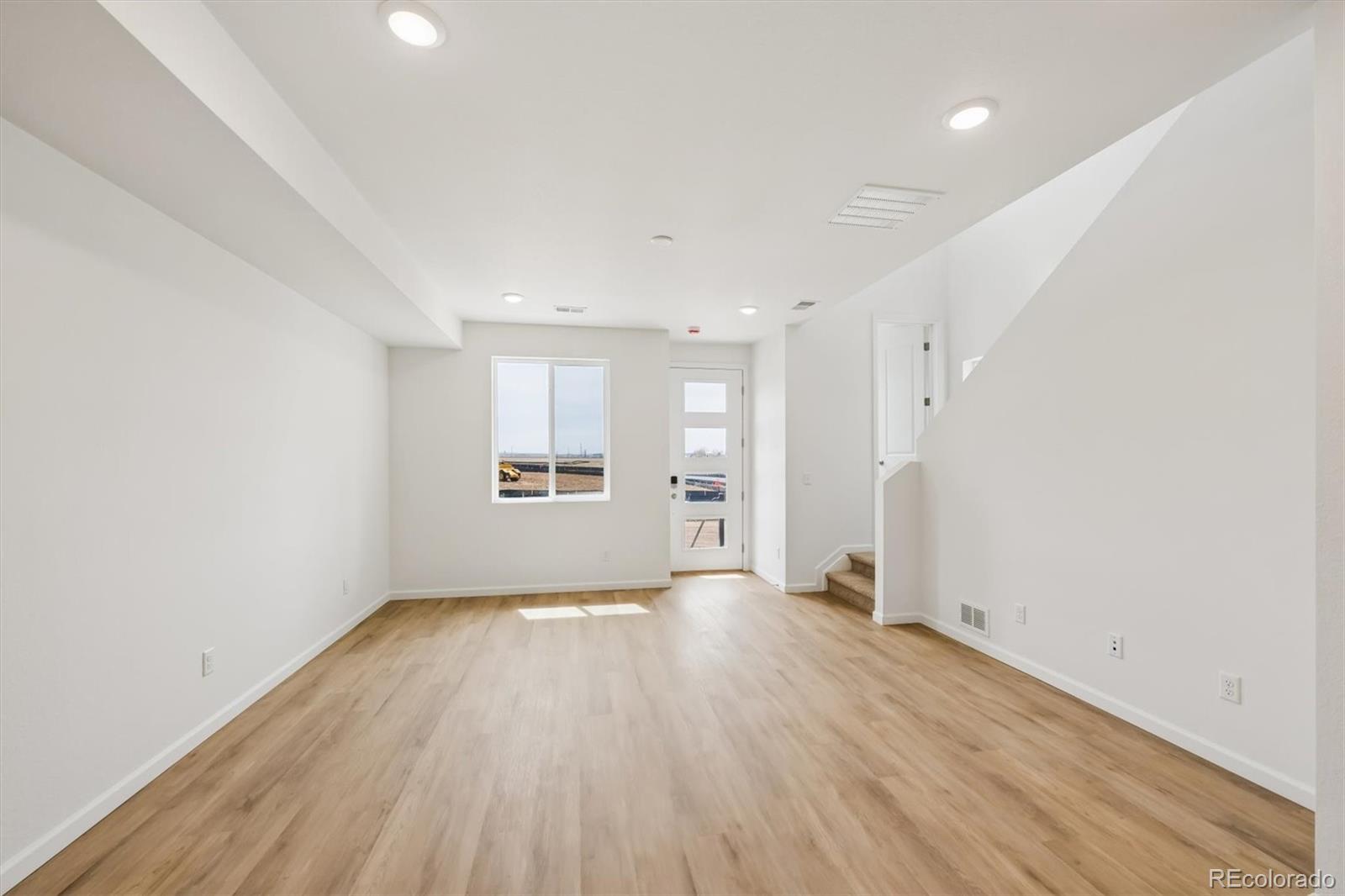 MLS Image #2 for 24131 e 30th place,aurora, Colorado