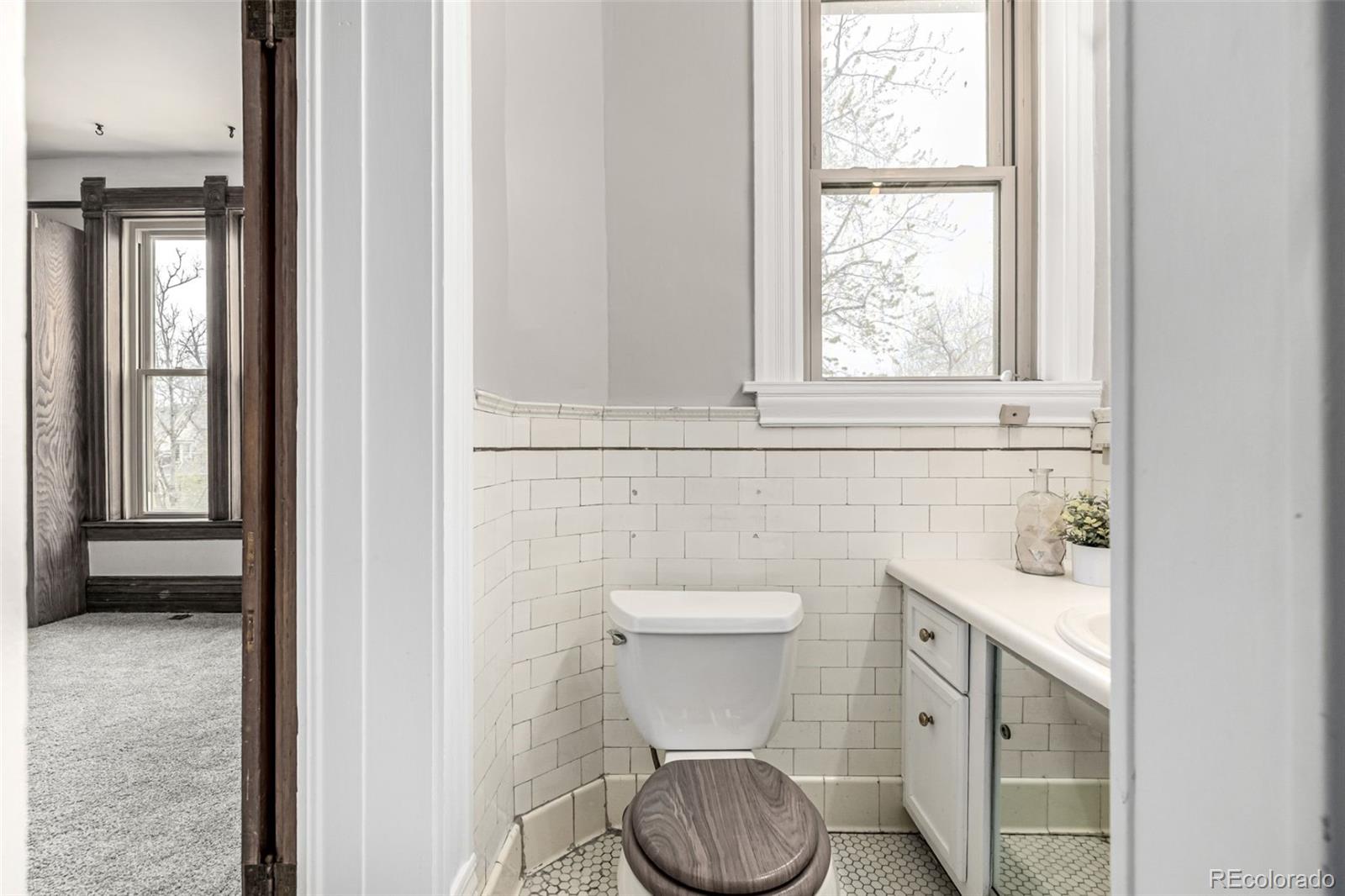 MLS Image #22 for 107 n pearl street b,denver, Colorado