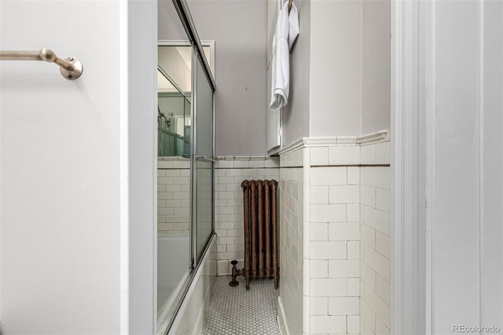 MLS Image #23 for 107 n pearl street b,denver, Colorado