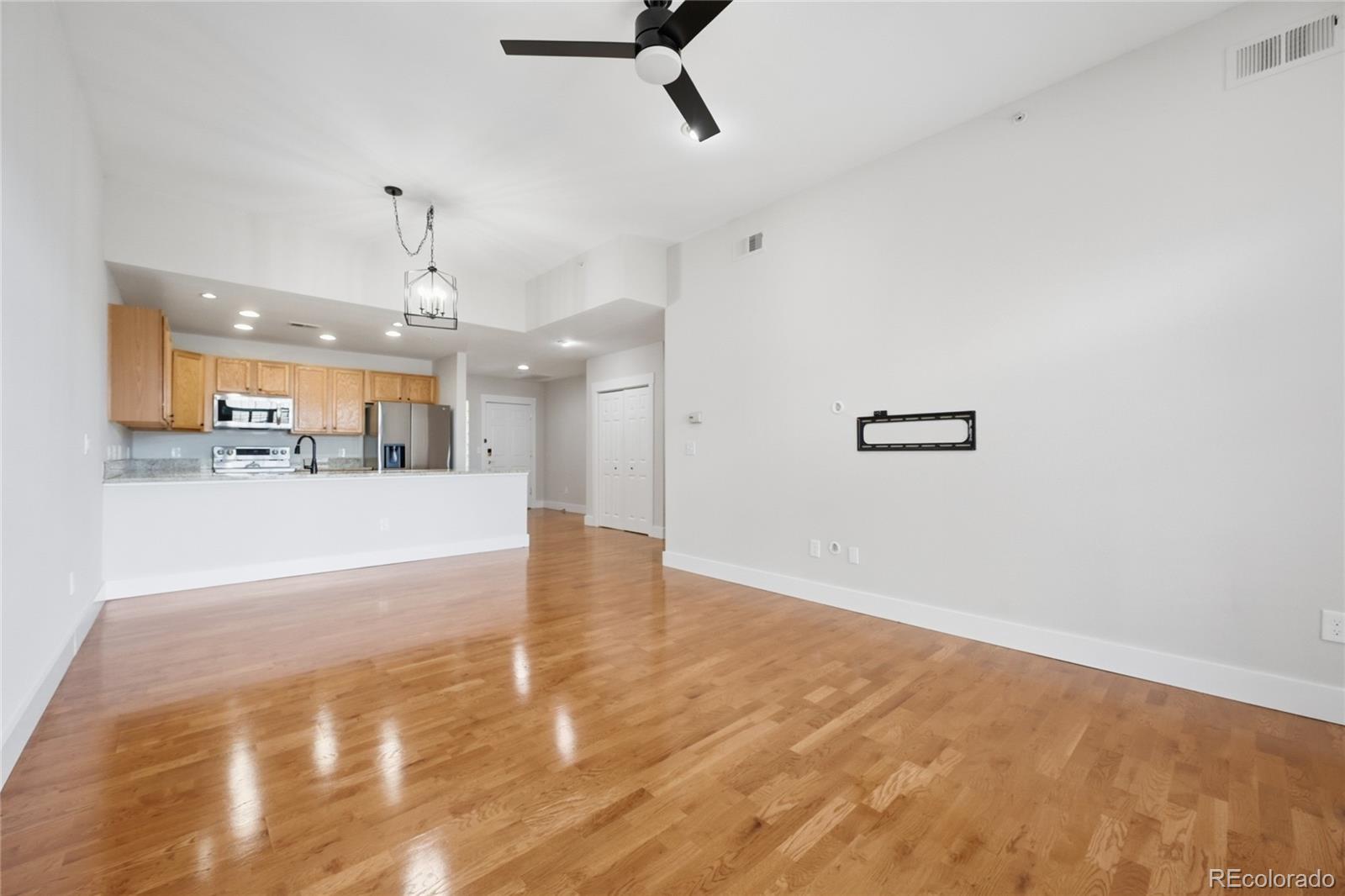 MLS Image #11 for 6000 w floyd avenue,denver, Colorado