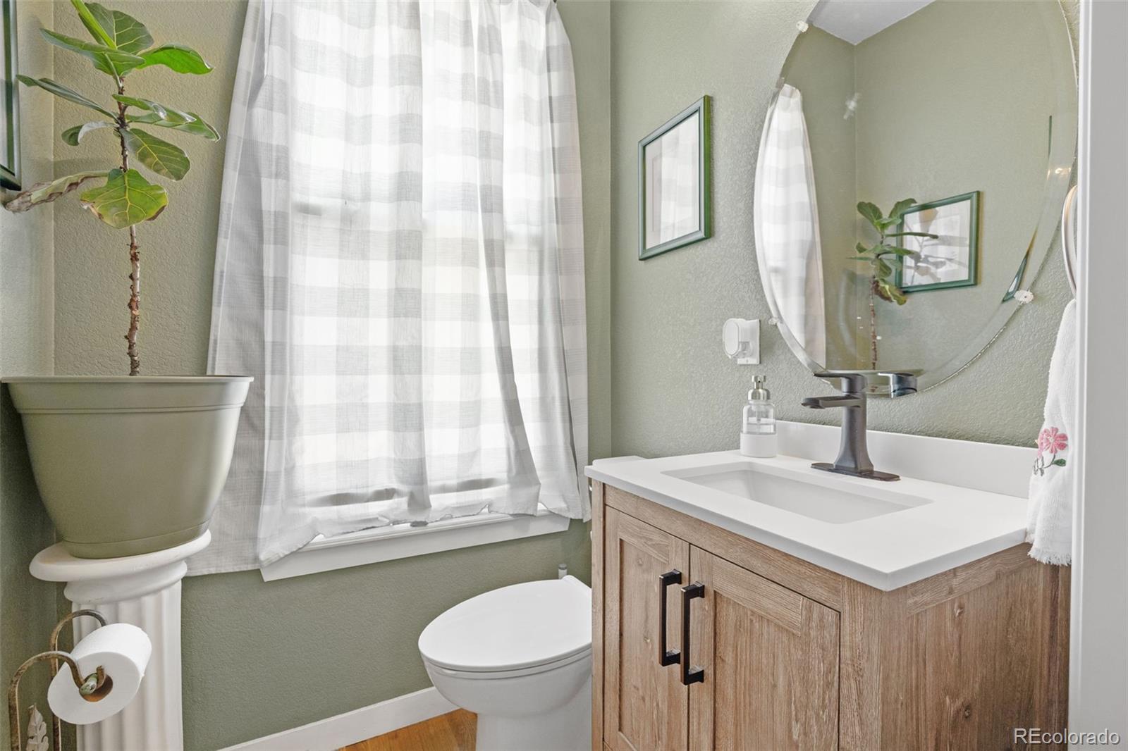 MLS Image #15 for 9358 e 107th place,henderson, Colorado