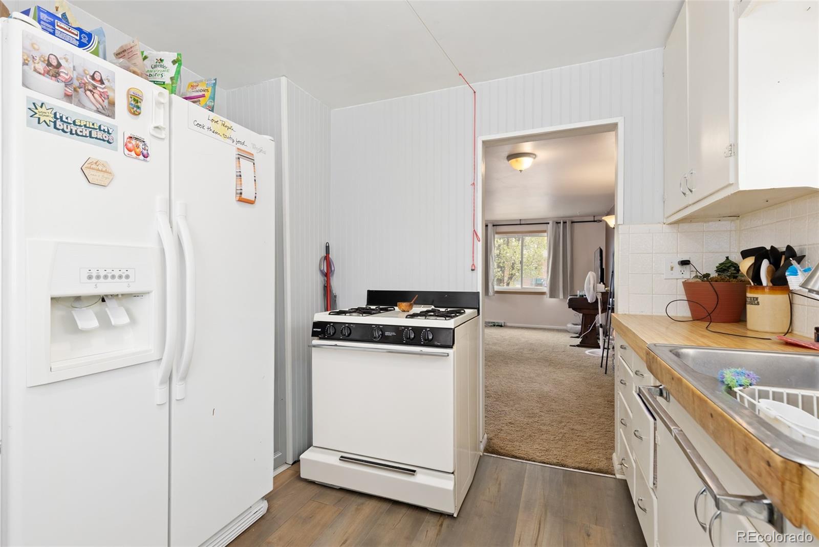 MLS Image #10 for 658 s newton street,denver, Colorado