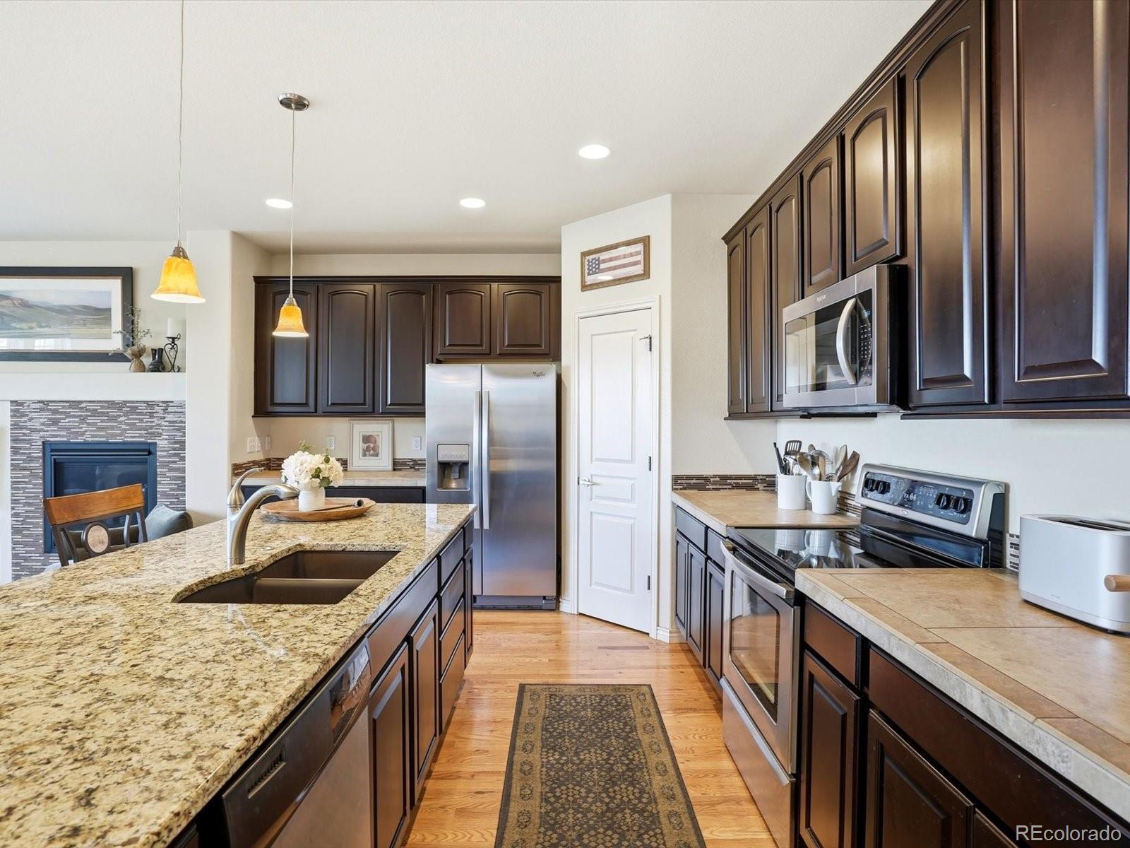 MLS Image #10 for 5884 s taft court,littleton, Colorado