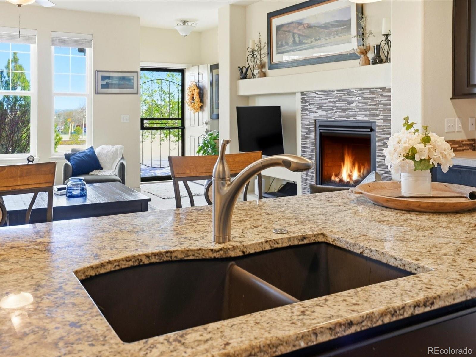 MLS Image #16 for 5884 s taft court,littleton, Colorado