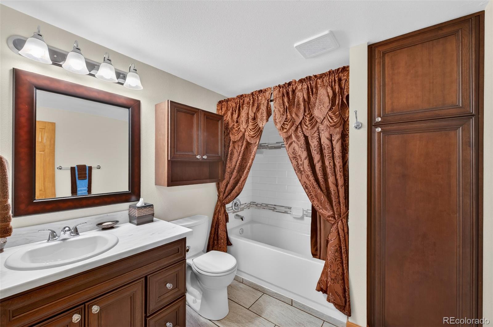 MLS Image #32 for 5849 s danube circle,aurora, Colorado