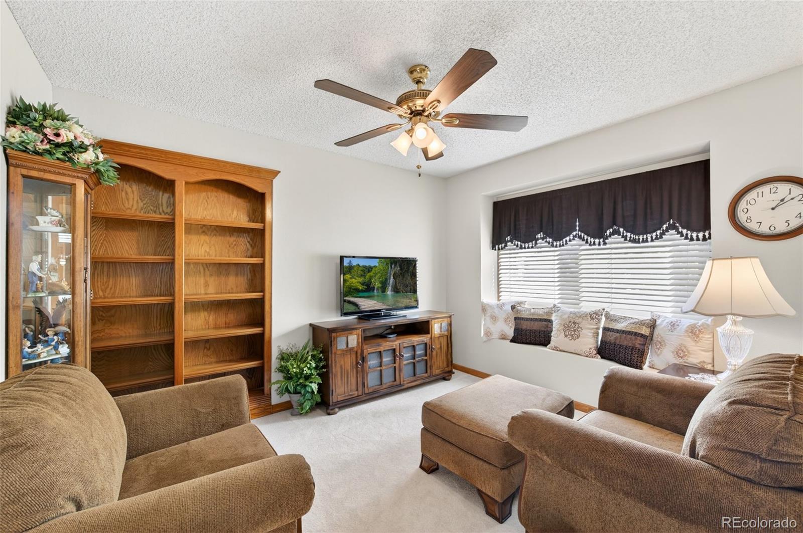 MLS Image #5 for 5849 s danube circle,aurora, Colorado