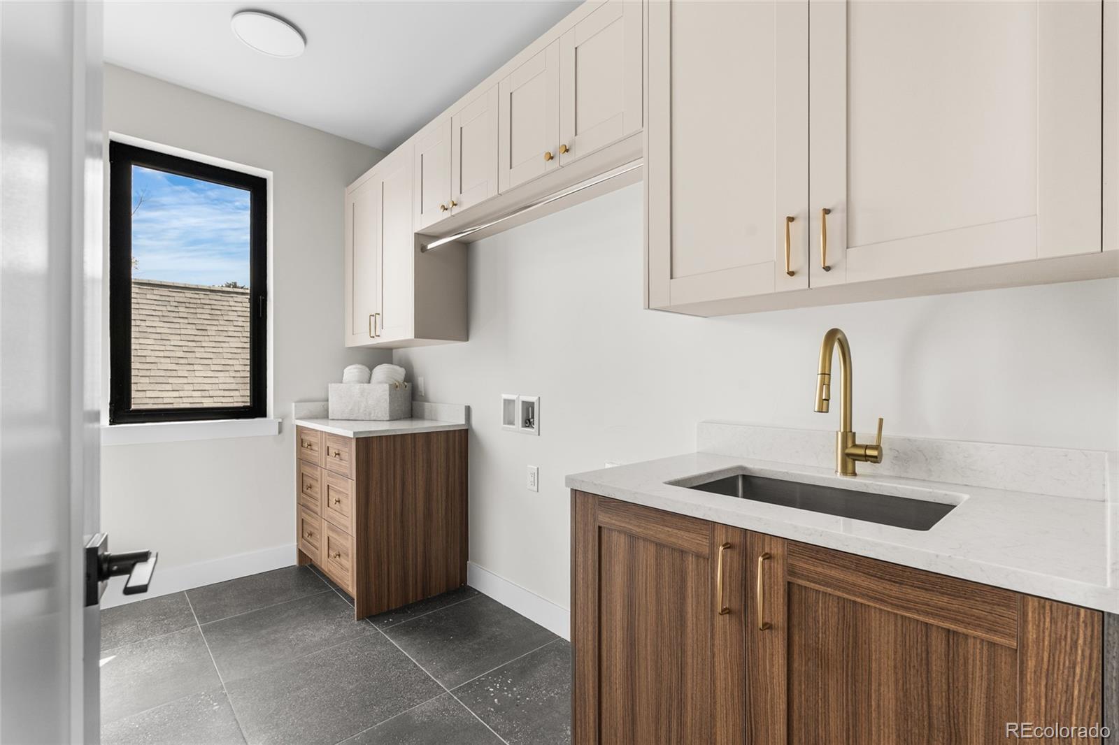 MLS Image #25 for 420 s humboldt street,denver, Colorado