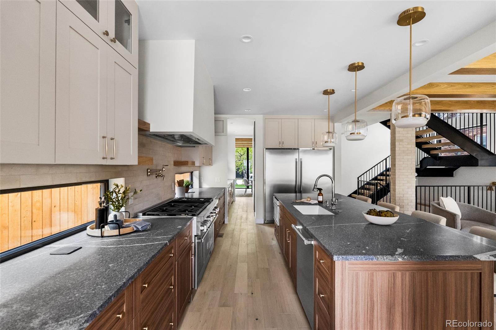 MLS Image #8 for 420 s humboldt street,denver, Colorado
