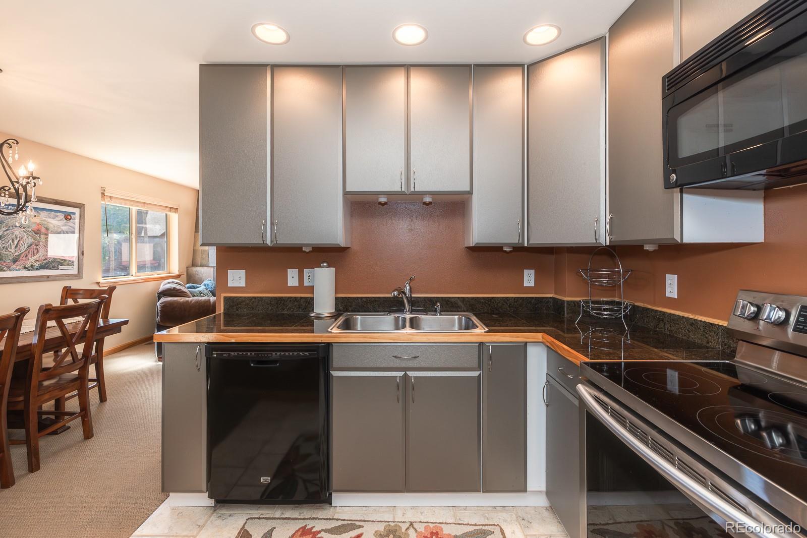 MLS Image #10 for 813  ermine lane,fraser, Colorado