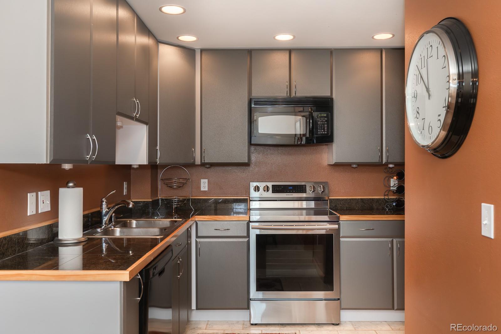 MLS Image #14 for 813  ermine lane,fraser, Colorado