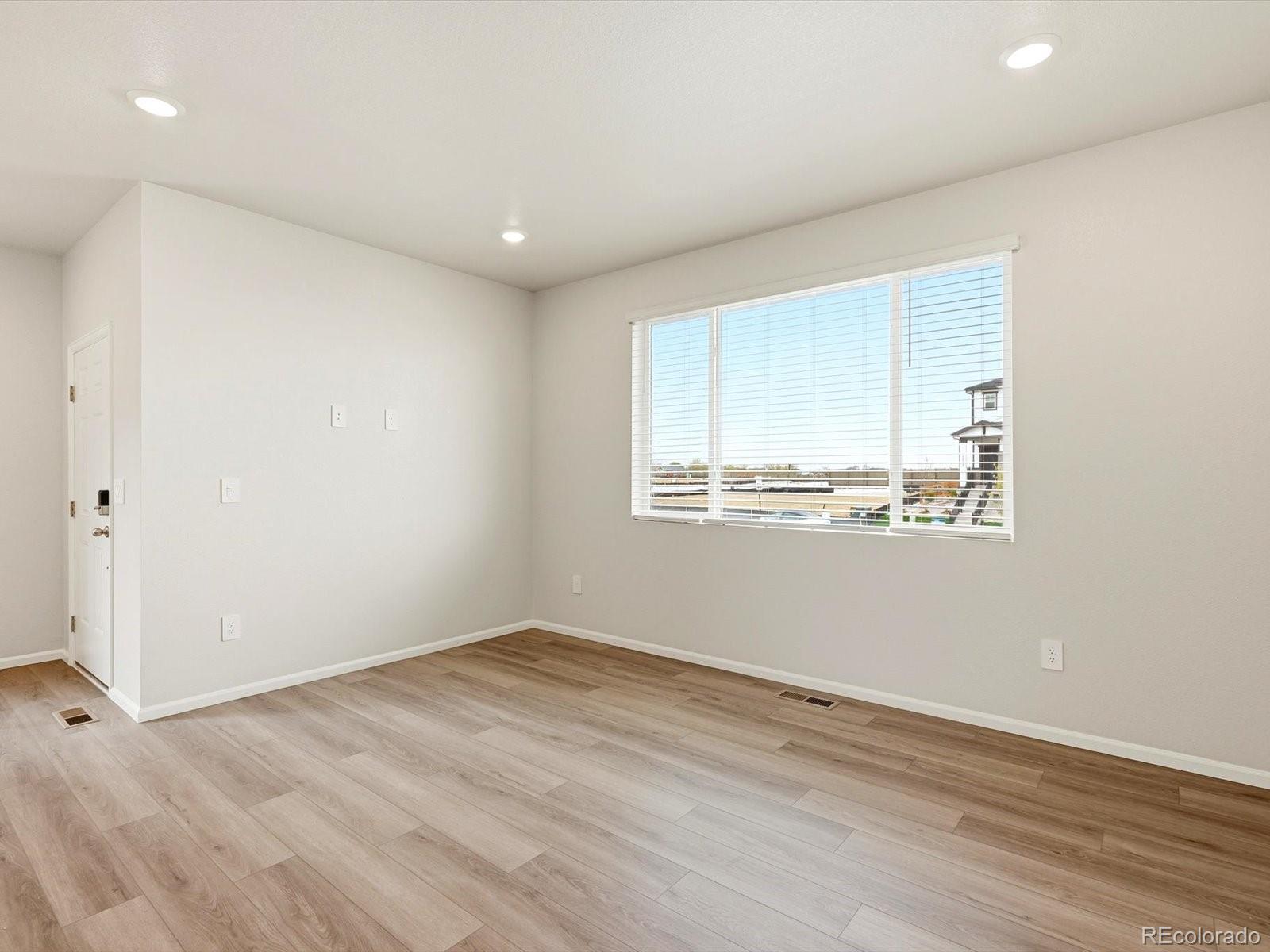MLS Image #5 for 2232 e 164th avenue,thornton, Colorado