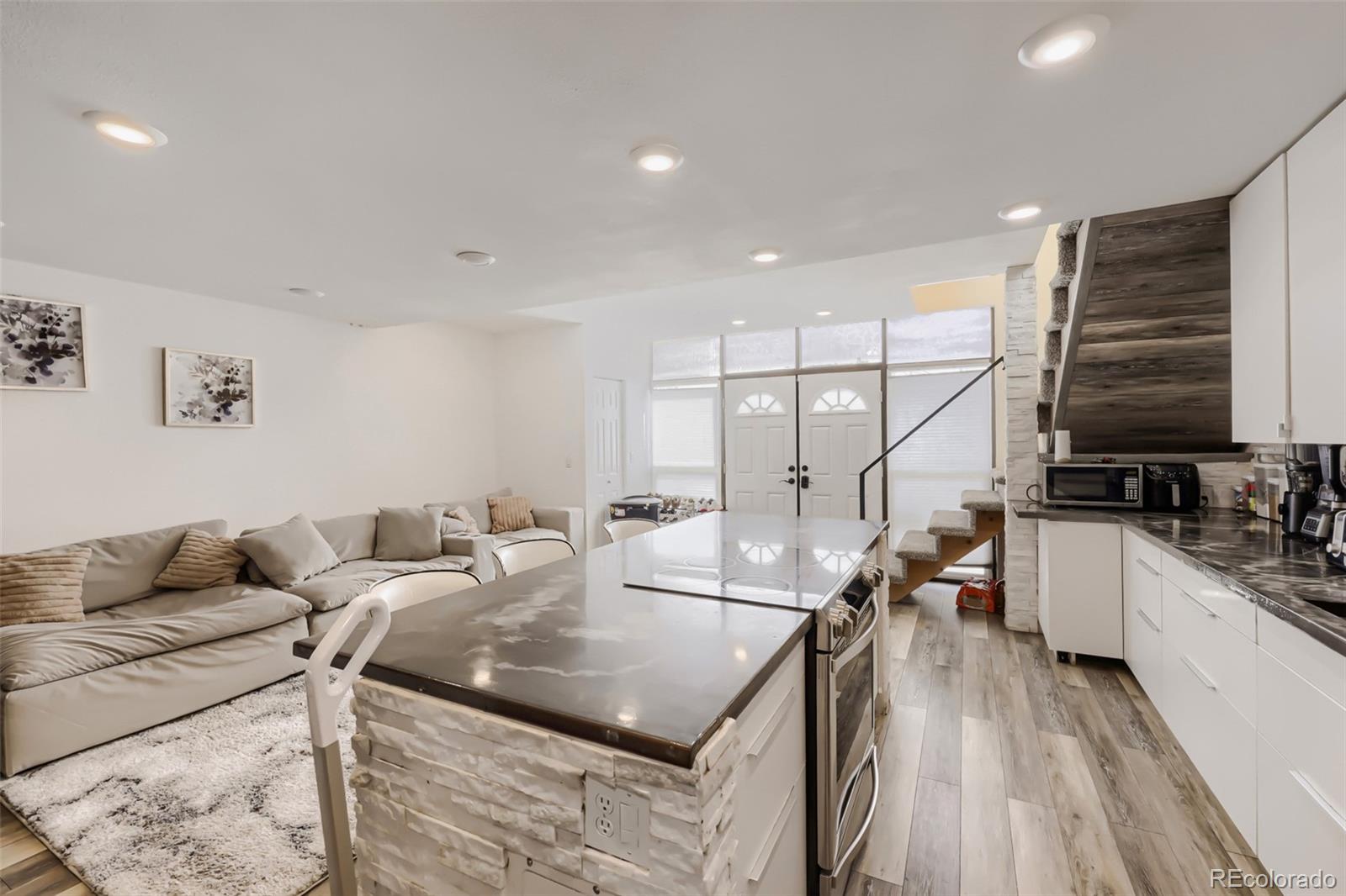 MLS Image #2 for 364 s ironton street 427,aurora, Colorado