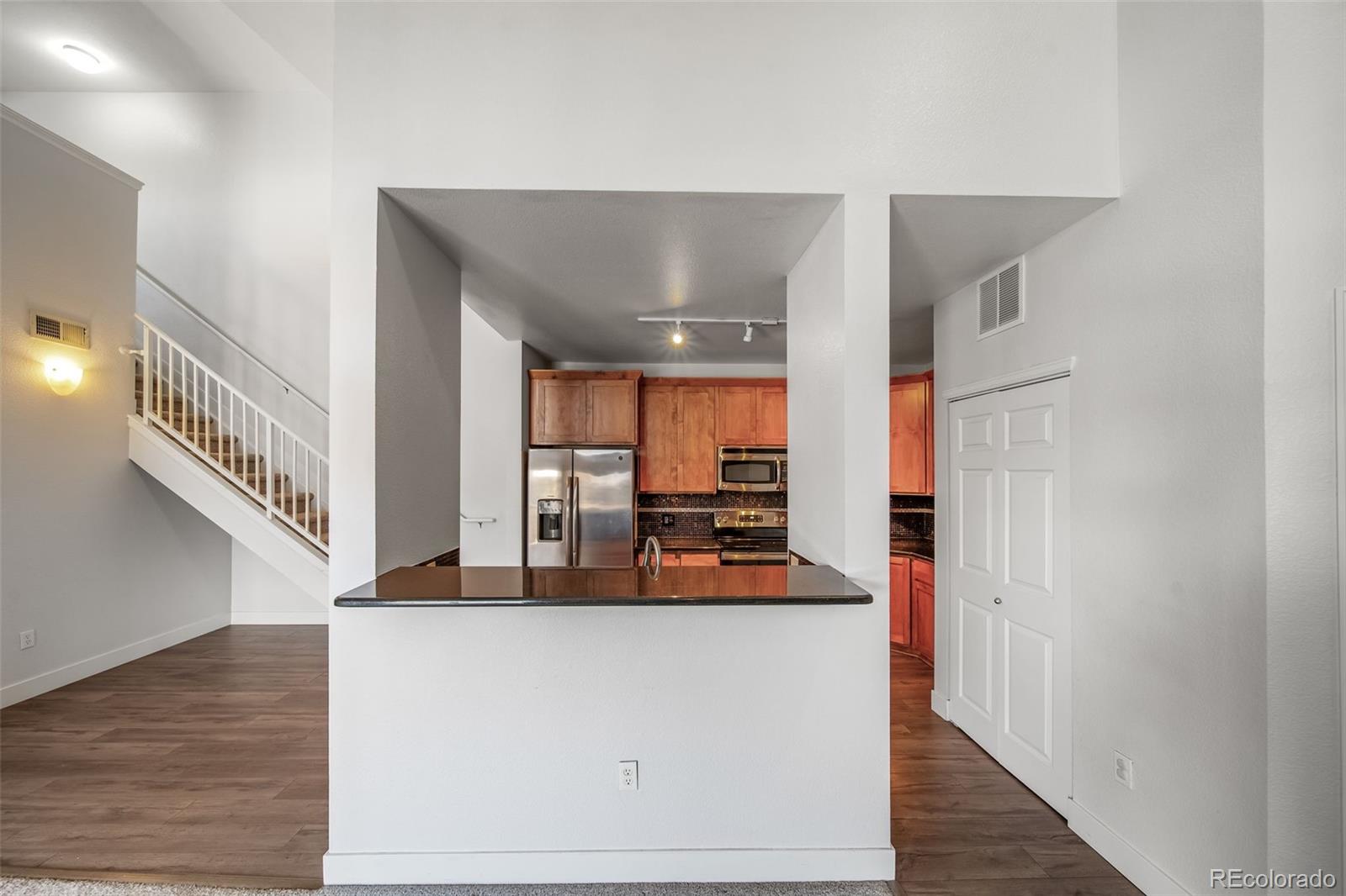 MLS Image #11 for 3890 s dayton street 301,aurora, Colorado