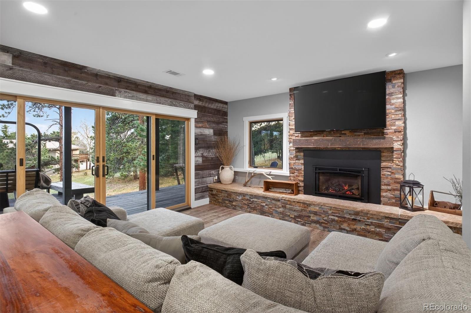 MLS Image #25 for 24174  sumac drive,golden, Colorado