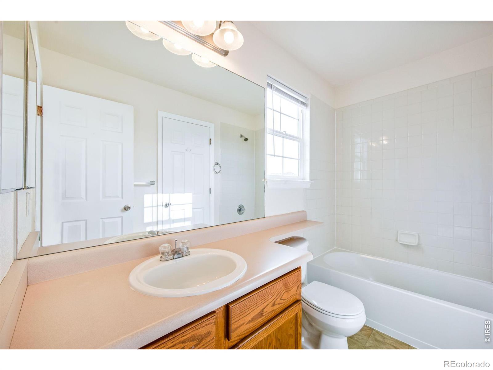 MLS Image #19 for 426  heritage lane,johnstown, Colorado