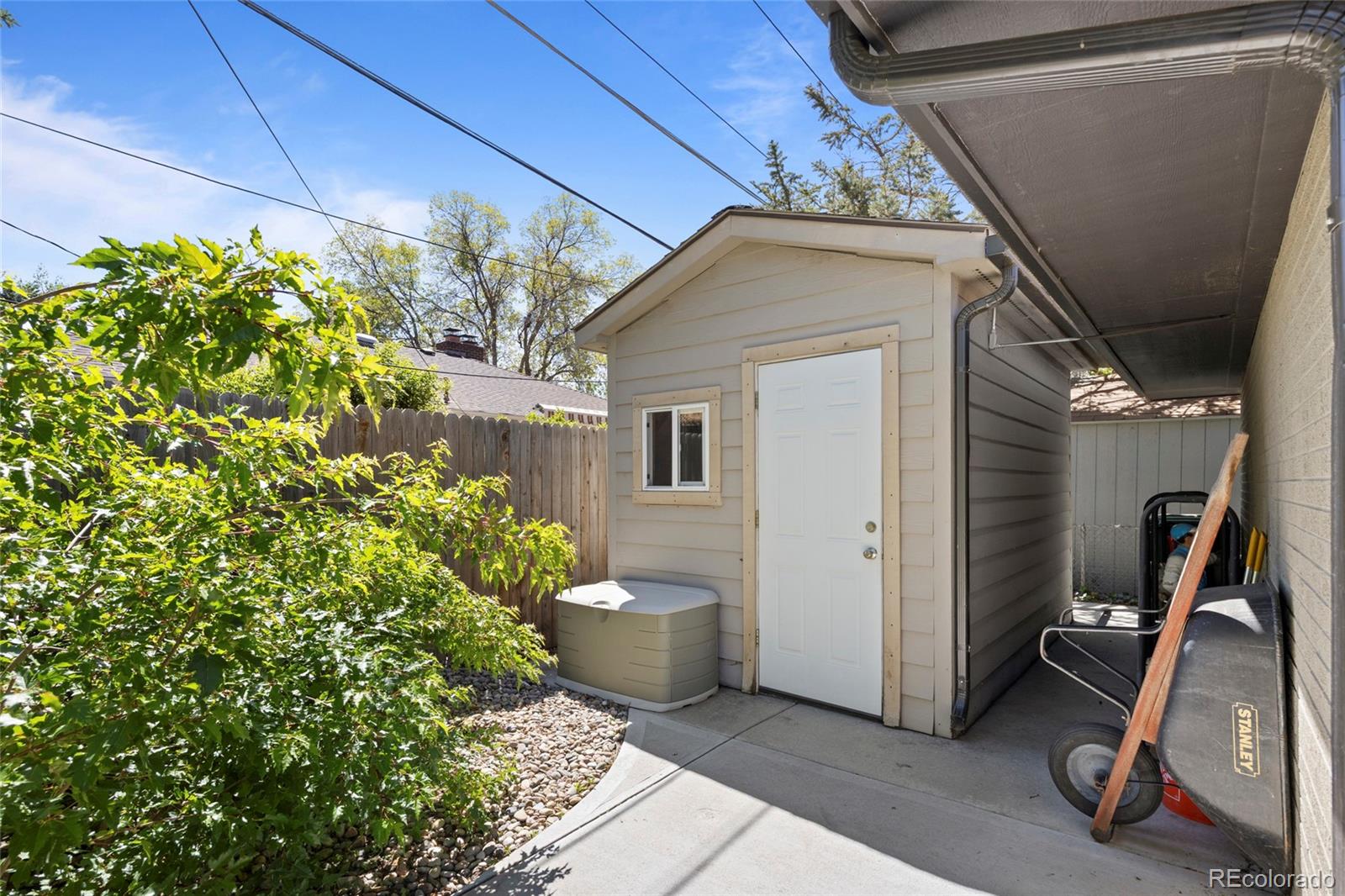 MLS Image #25 for 3068 s race street,denver, Colorado