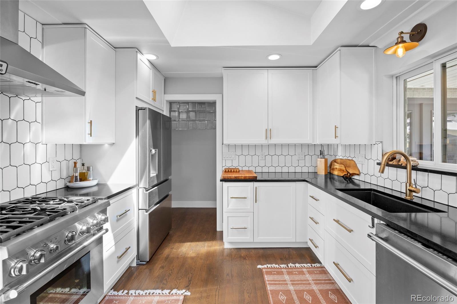 MLS Image #5 for 3068 s race street,denver, Colorado