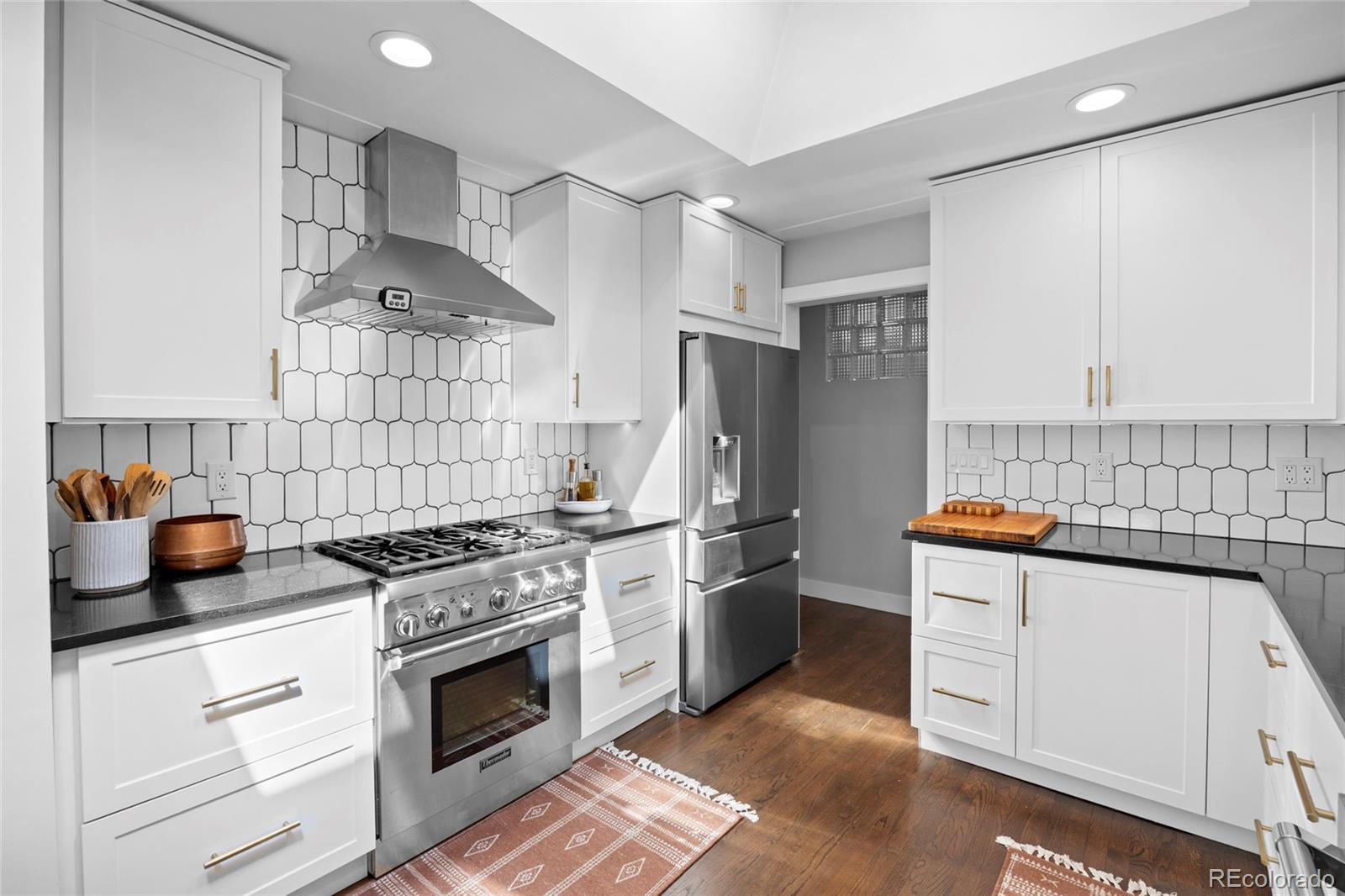 MLS Image #6 for 3068 s race street,denver, Colorado