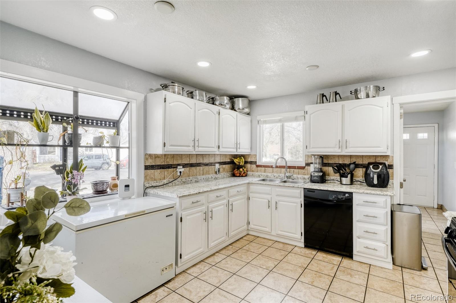 MLS Image #14 for 970  nile street,aurora, Colorado