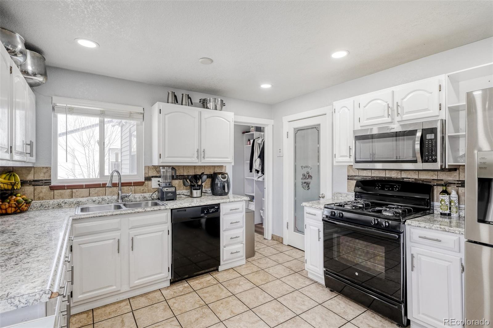 MLS Image #15 for 970  nile street,aurora, Colorado