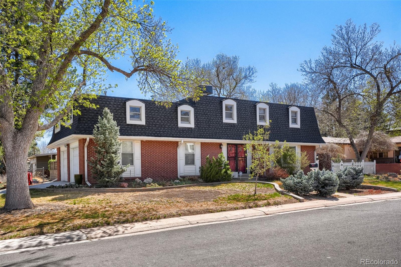 MLS Image #1 for 6690 e colorado drive,denver, Colorado