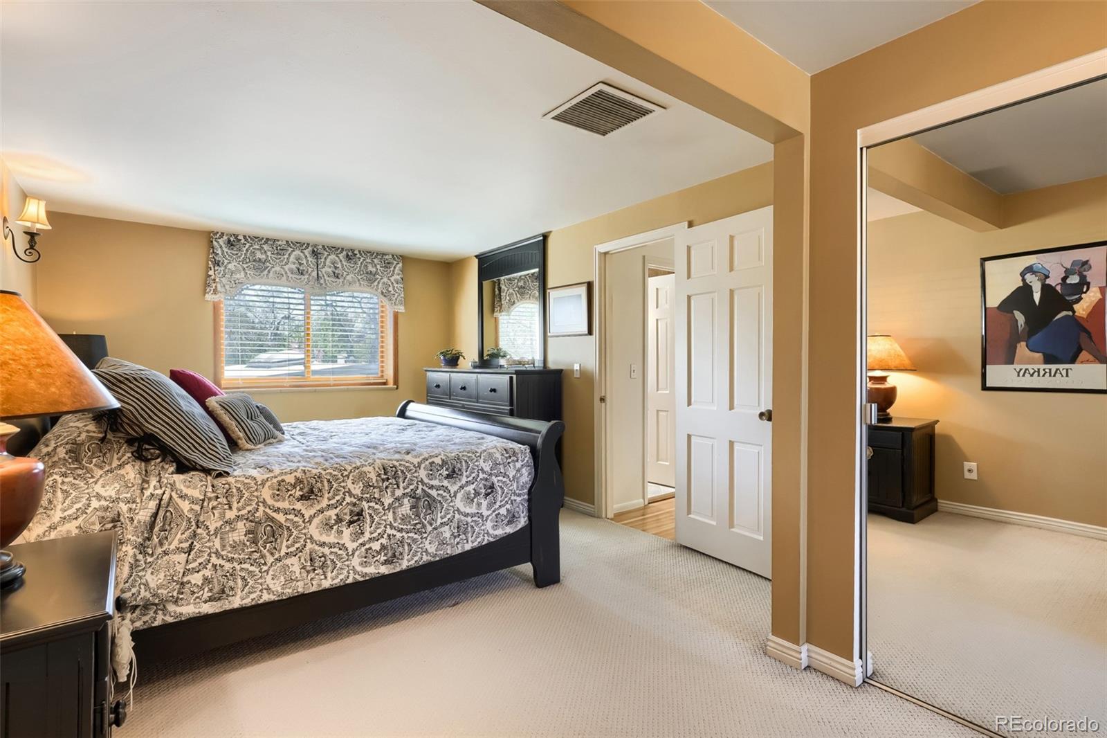 MLS Image #11 for 6690 e colorado drive,denver, Colorado