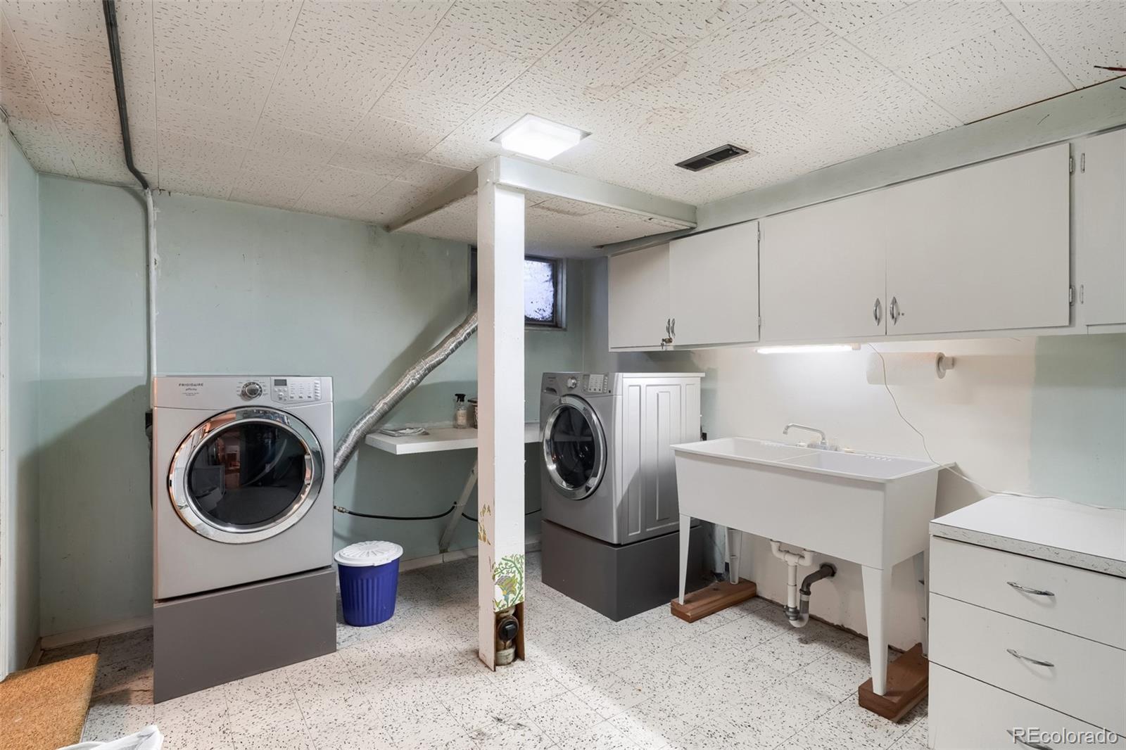MLS Image #24 for 6690 e colorado drive,denver, Colorado