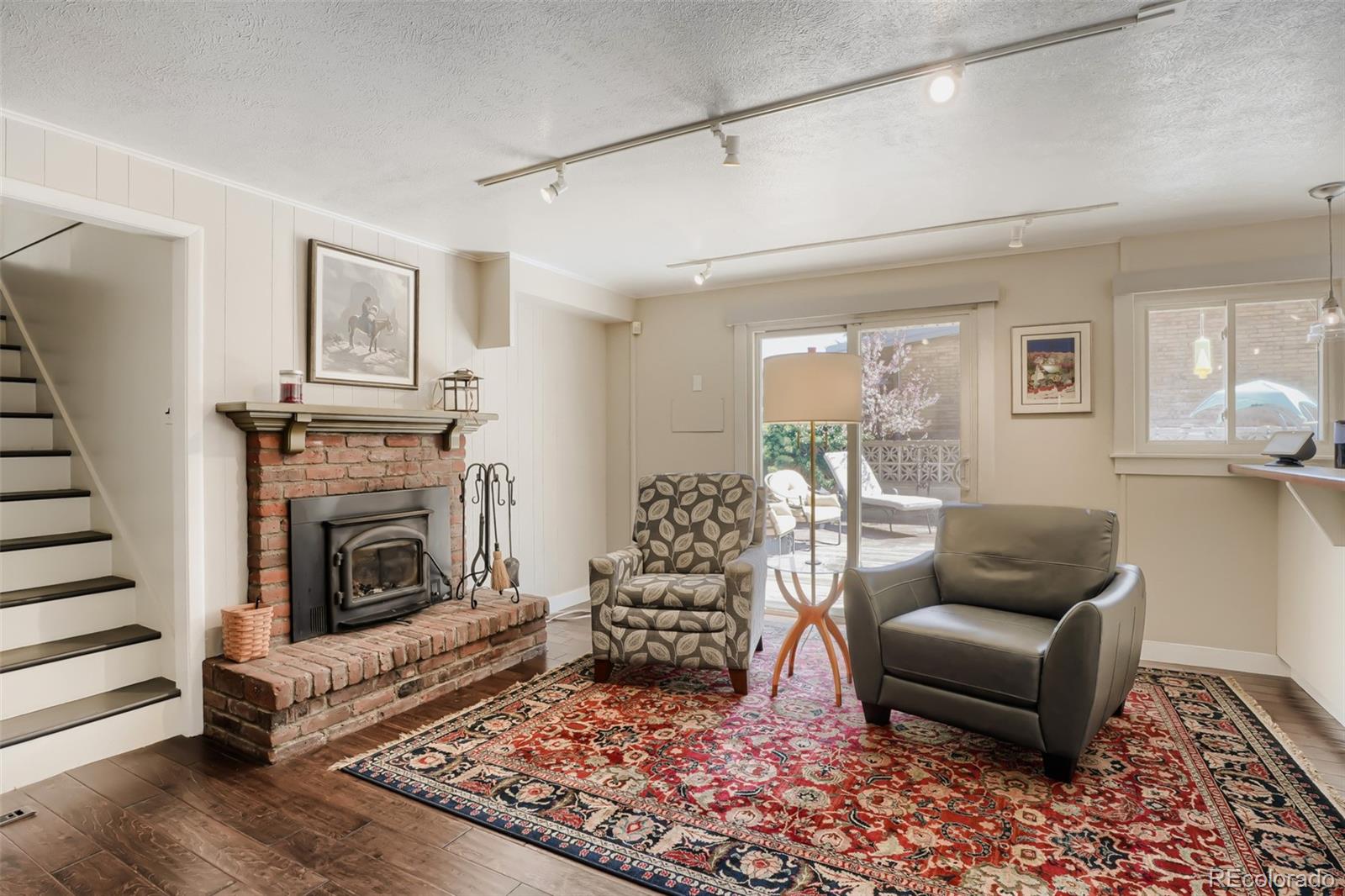 MLS Image #8 for 6690 e colorado drive,denver, Colorado