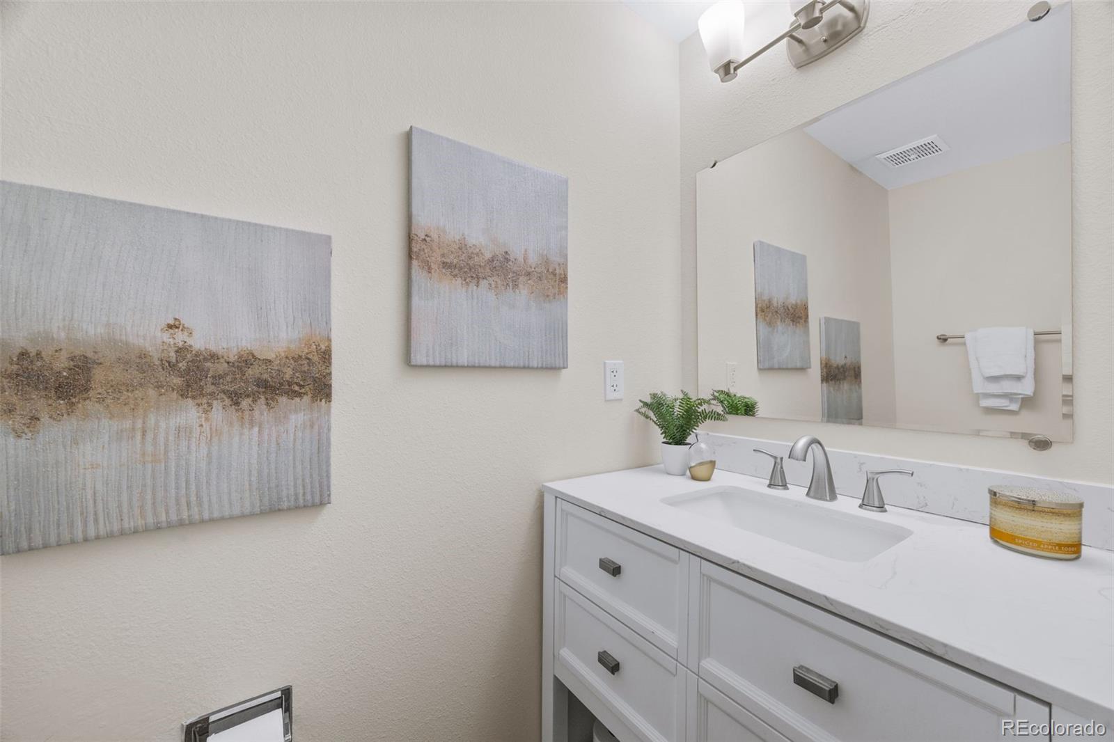 MLS Image #11 for 4684 s crystal way,aurora, Colorado