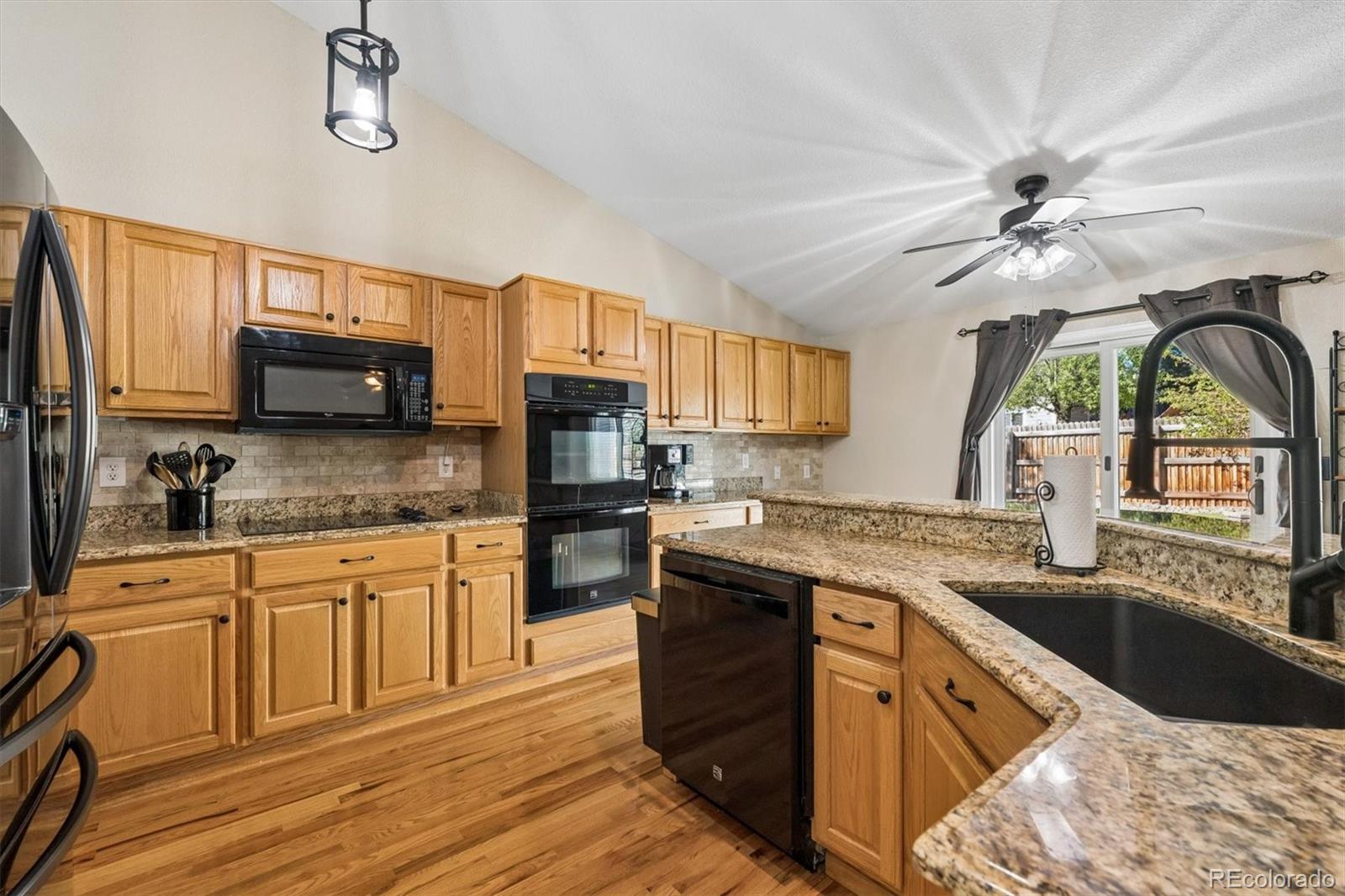 MLS Image #3 for 13897  dahlia street,thornton, Colorado