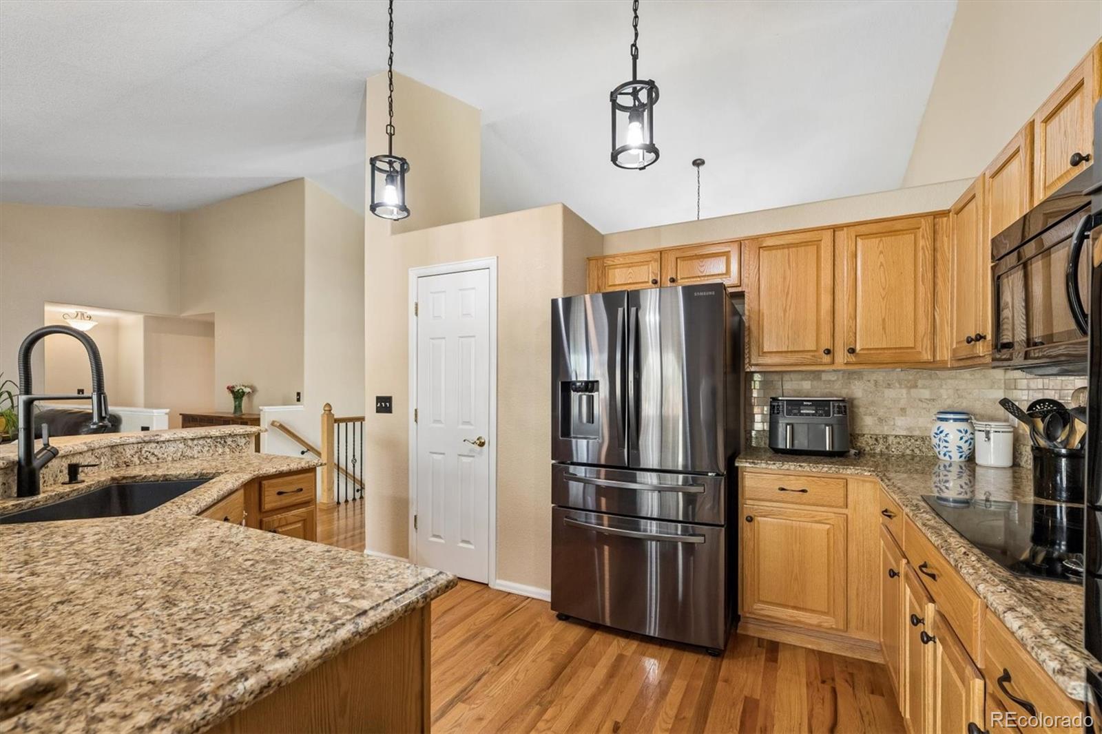 MLS Image #5 for 13897  dahlia street,thornton, Colorado