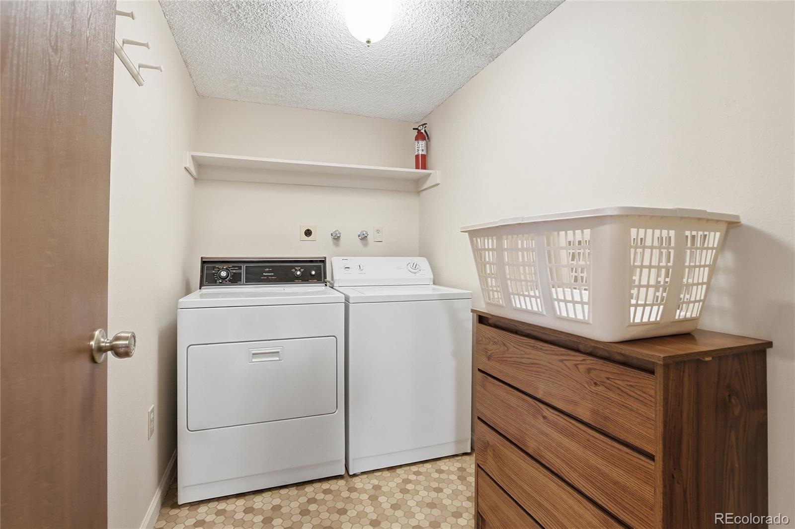 MLS Image #12 for 6984  buckskin drive ,littleton, Colorado